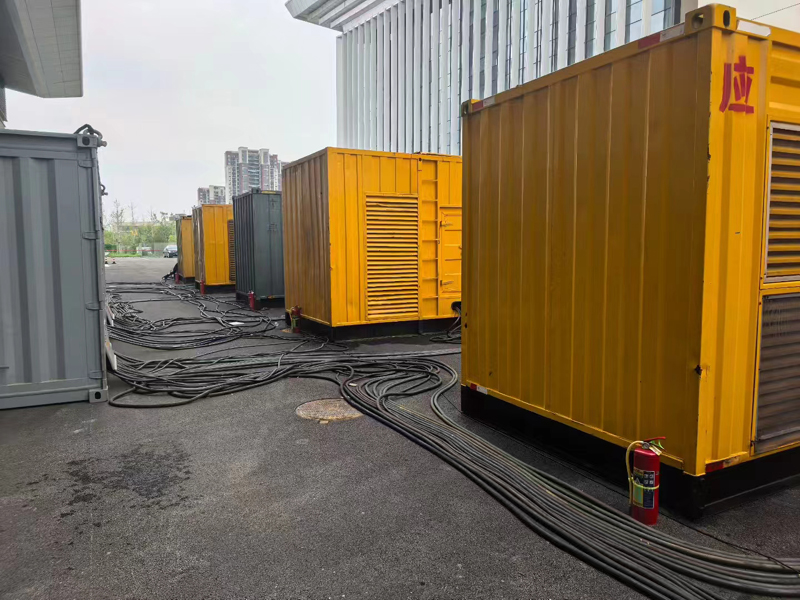 东城街道不同季节柴油发电机组保养有哪些注意事项?