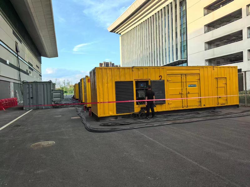 东城街道柴油发电机冬季保养注意事项?